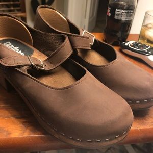 SANDGRENS SWEDISH CLOGS! 🌺